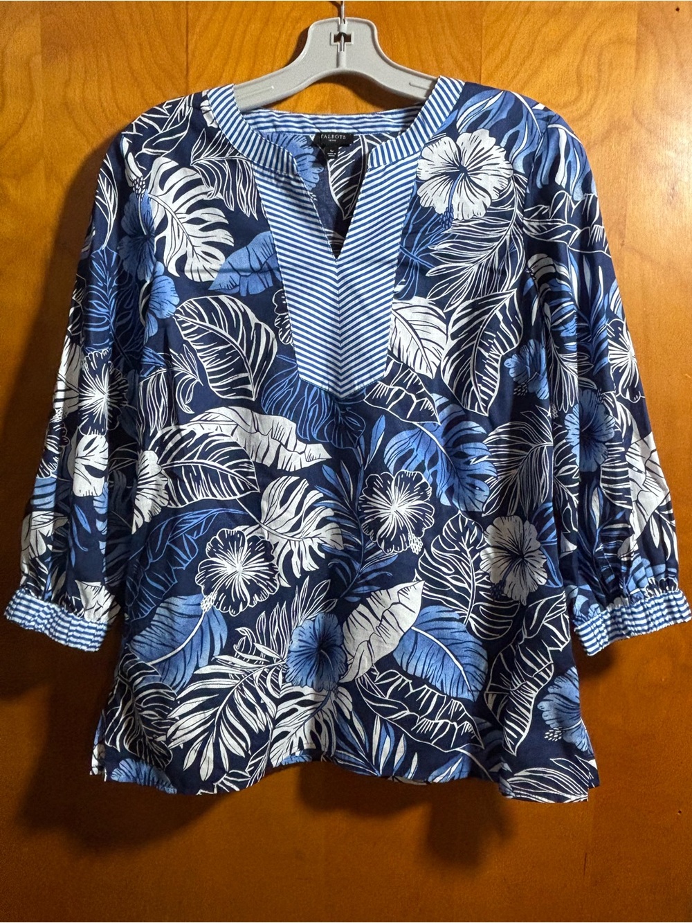 Talbots Blue Floral V-Neck Cotton Tunic, size small petite